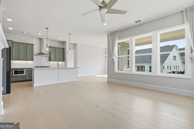 239 Mooney Road, Woodstock, GA 30188