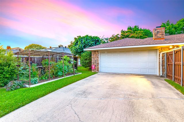 2004 Lake Side Lane, Plano, TX 75023