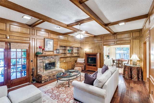 2004 Lake Side Lane, Plano, TX 75023