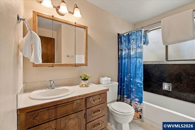 1792 SW Brooklane Dr, Corvallis, OR 97333