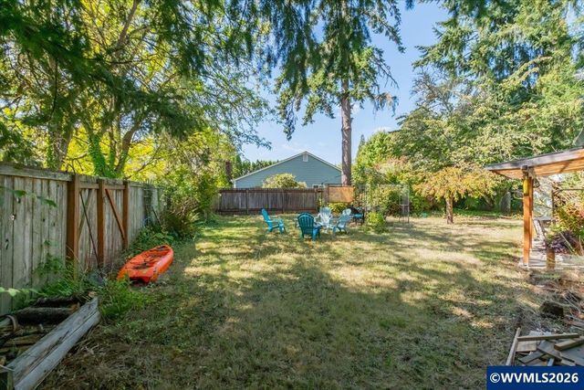 1792 SW Brooklane Dr, Corvallis, OR 97333