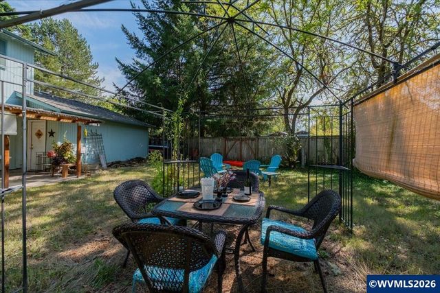 1792 SW Brooklane Dr, Corvallis, OR 97333
