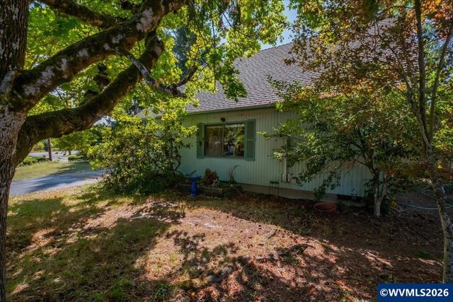 1792 SW Brooklane Dr, Corvallis, OR 97333
