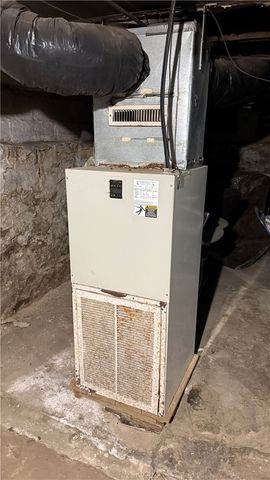 291 Liberty St, Sharon, PA 16146