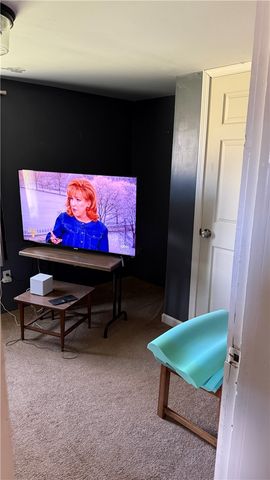 291 Liberty St, Sharon, PA 16146