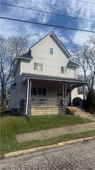 291 Liberty St, Sharon, PA 16146