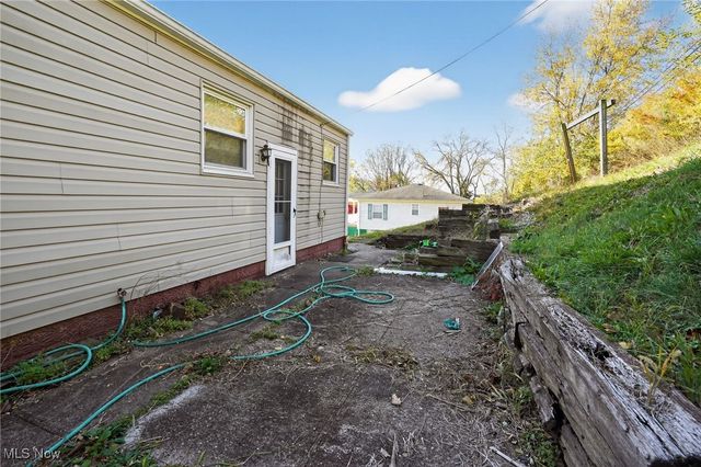 511 Irma Street, Brilliant, OH 43913