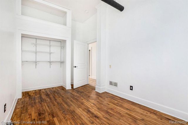 8820 Joseph Campau Street 3, Hamtramck, MI 48212