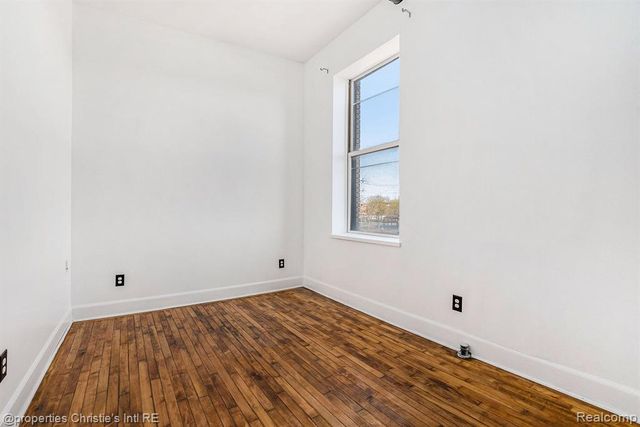 8820 Joseph Campau Street 3, Hamtramck, MI 48212