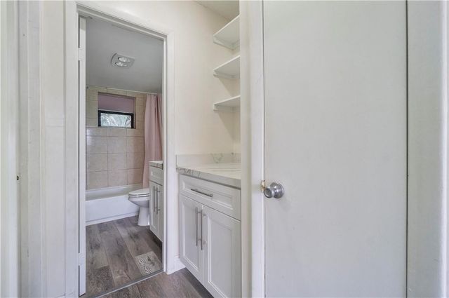 2430 SW 81st Avenue 305, Davie, FL 33324