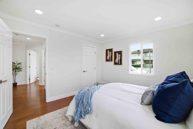 552 Borregas Avenue, Sunnyvale, CA 94085