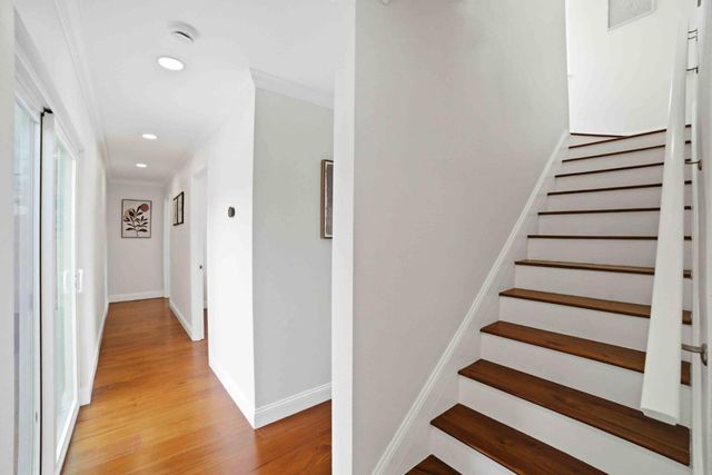 552 Borregas Avenue, Sunnyvale, CA 94085