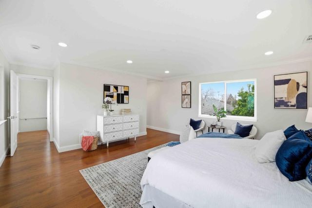 552 Borregas Avenue, Sunnyvale, CA 94085