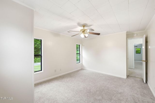 737 Lower Stone Mountain Road, Unicoi, TN 37692