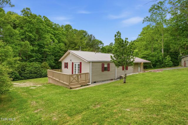 737 Lower Stone Mountain Road, Unicoi, TN 37692