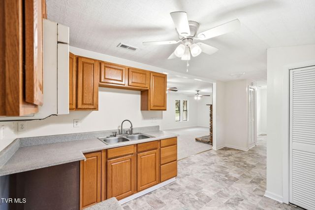 737 Lower Stone Mountain Road, Unicoi, TN 37692