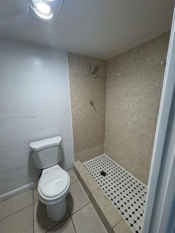 1643 NE Miami Gardens Dr 121, Miami, FL 33179