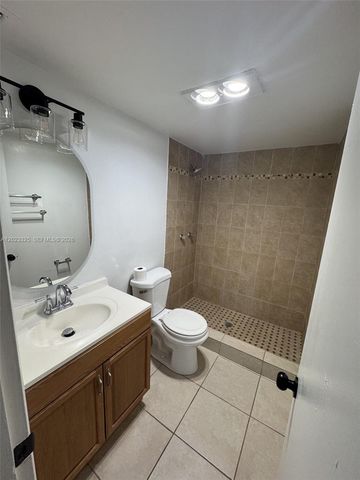 1643 NE Miami Gardens Dr 121, Miami, FL 33179