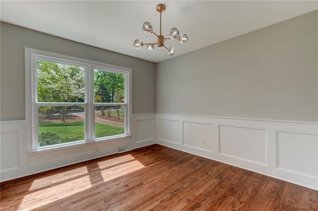 111 Oak Hills Drive, Reidsville, NC 27320