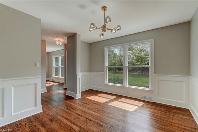 111 Oak Hills Drive, Reidsville, NC 27320