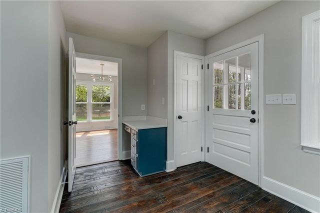 111 Oak Hills Drive, Reidsville, NC 27320