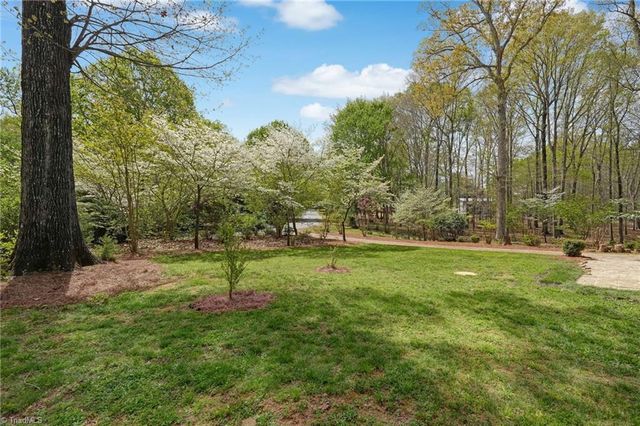 111 Oak Hills Drive, Reidsville, NC 27320