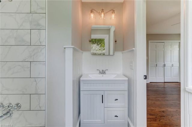 111 Oak Hills Drive, Reidsville, NC 27320