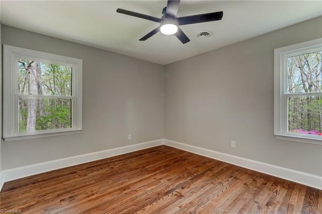 111 Oak Hills Drive, Reidsville, NC 27320