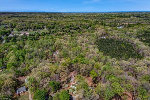 111 Oak Hills Drive, Reidsville, NC 27320