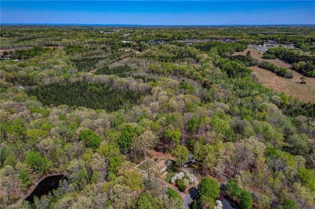 111 Oak Hills Drive, Reidsville, NC 27320