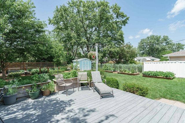 1147 Ontario Drive, Janesville, WI 53545