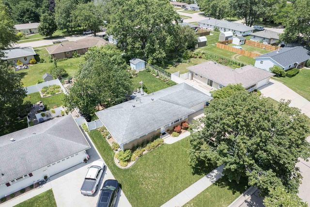 1147 Ontario Drive, Janesville, WI 53545