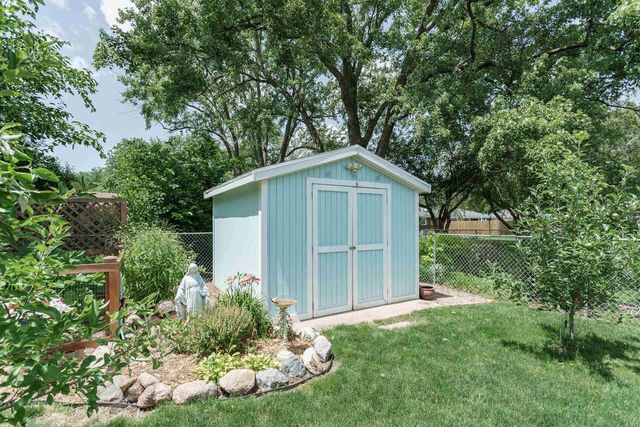 1147 Ontario Drive, Janesville, WI 53545