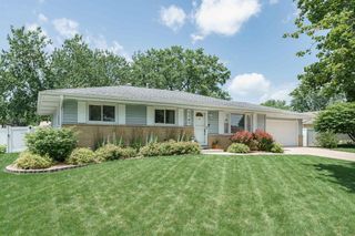 1147 Ontario Drive, Janesville, WI 53545