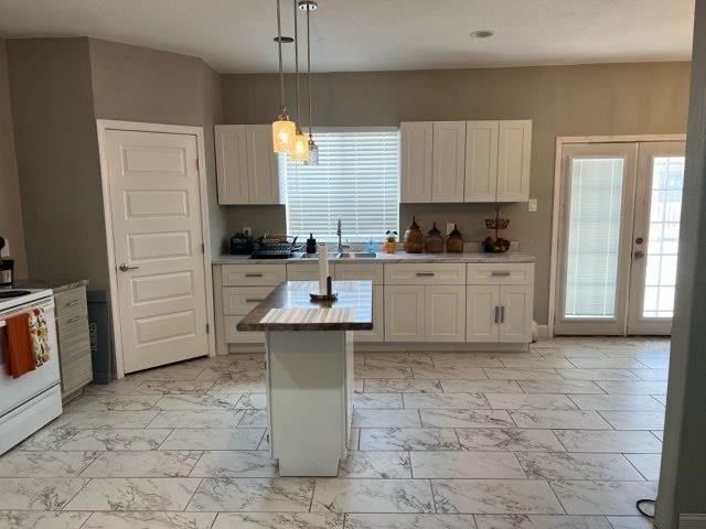 13526 W Happy Trail Ln, Odessa, TX 79763