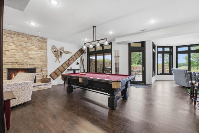 1801 E Bristlecone DRIVE, Hartland, WI 53029