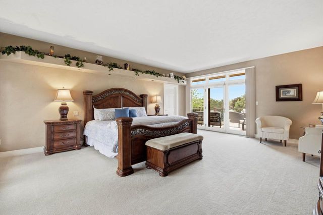 1801 E Bristlecone DRIVE, Hartland, WI 53029