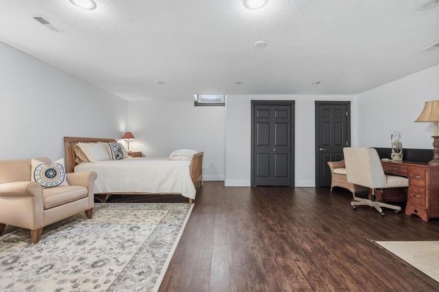 1801 E Bristlecone DRIVE, Hartland, WI 53029