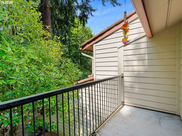 5719 Ne HAZEL DELL Ave H, Vancouver, WA 98663