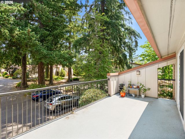 5719 Ne HAZEL DELL Ave H, Vancouver, WA 98663