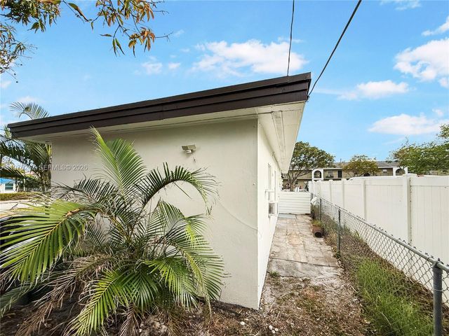 1625 S Federal Highway, Lake Worth, FL 33460