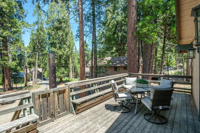 42488 Rock Ledge Road, Shaver Lake, CA 93664