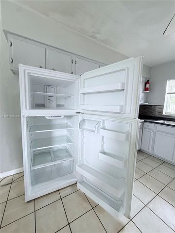 815 NW 16th St 815, Fort Lauderdale, FL 33311