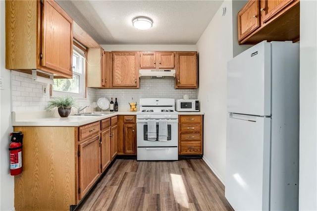 2709 S 48th Terrace, Kansas City, KS 66106