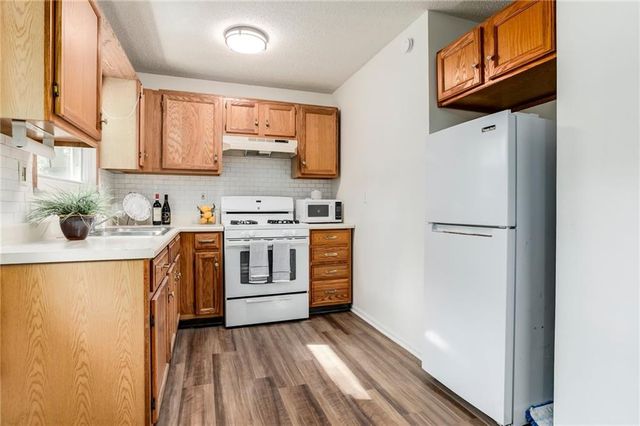 2709 S 48th Terrace, Kansas City, KS 66106