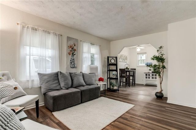 2709 S 48th Terrace, Kansas City, KS 66106