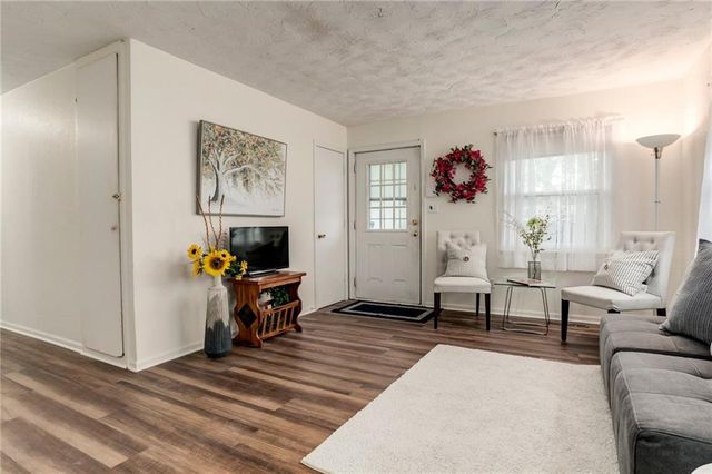 2709 S 48th Terrace, Kansas City, KS 66106