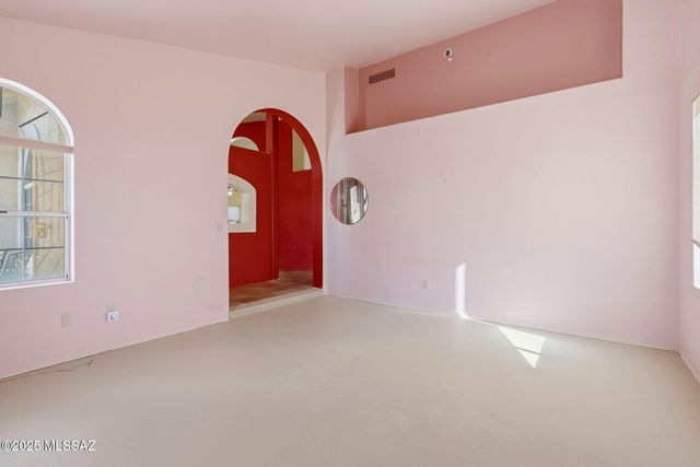 1550 W Dusk Glow Loop, Tucson, AZ 85704