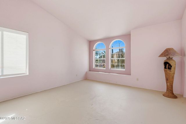 1550 W Dusk Glow Loop, Tucson, AZ 85704