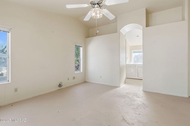 1550 W Dusk Glow Loop, Tucson, AZ 85704